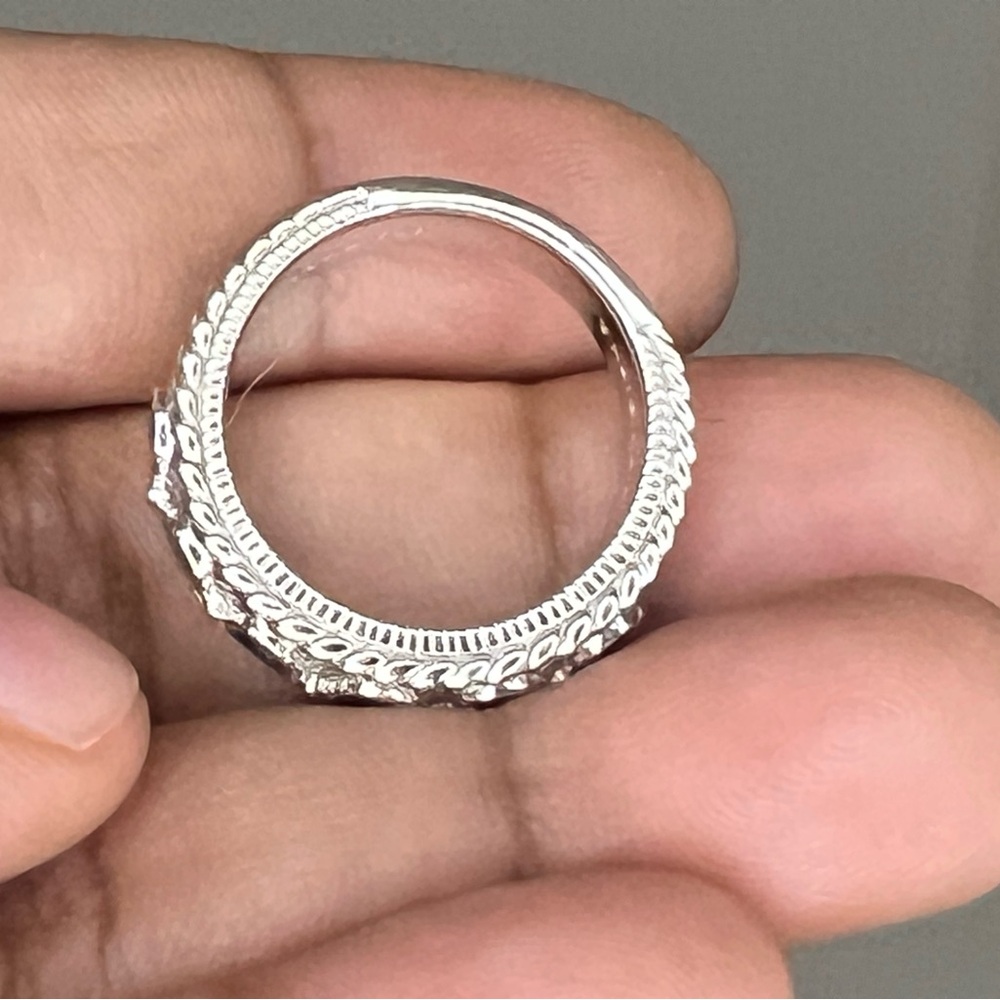 Rare Judith Ripka Silver Ring with Sapphires - Picture 6 of 9
